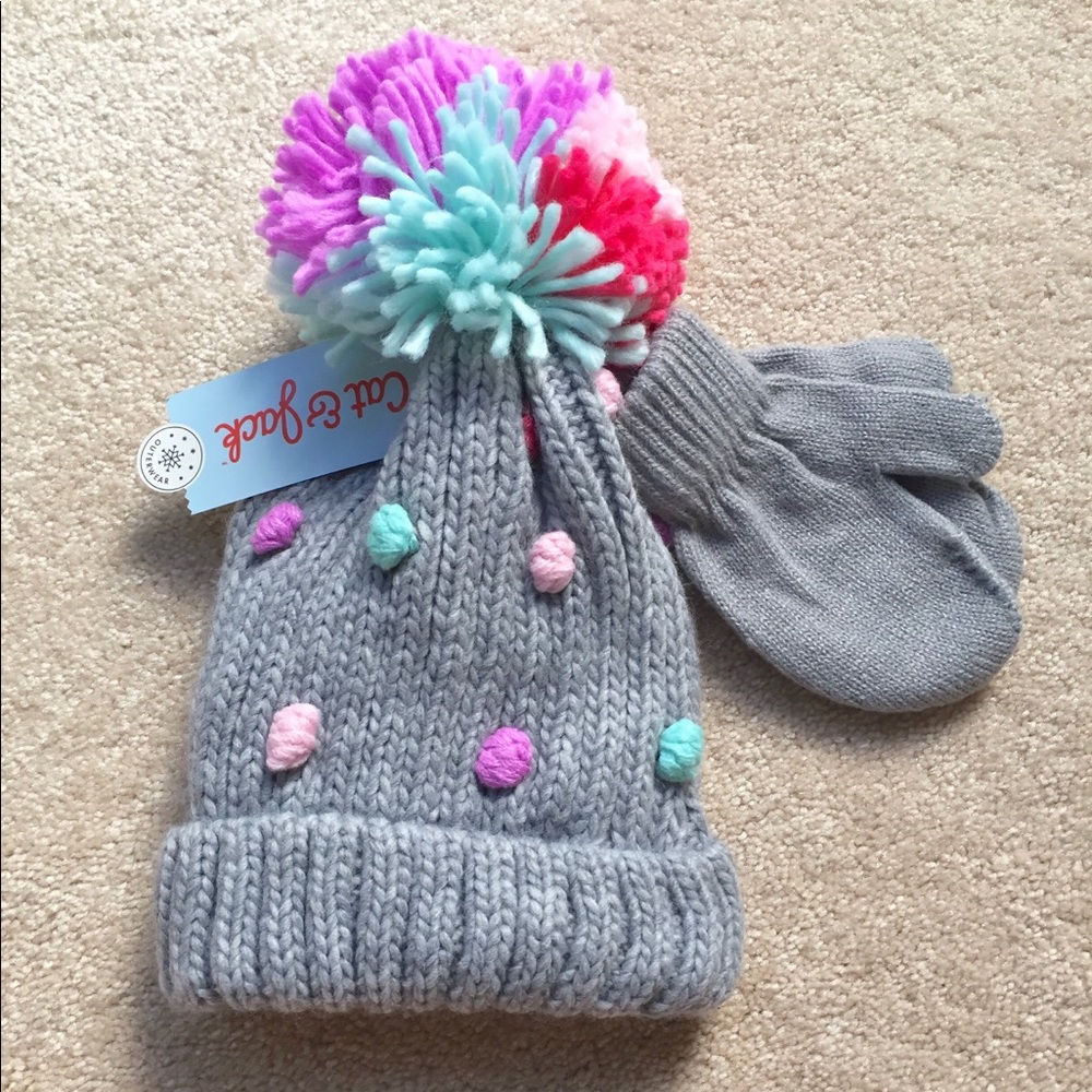 NWT Cat & Jack Hat and Glove Set